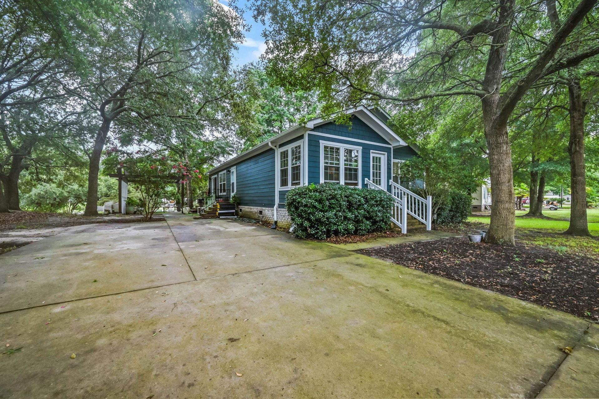195 Hawks Nest Circle Photo 35