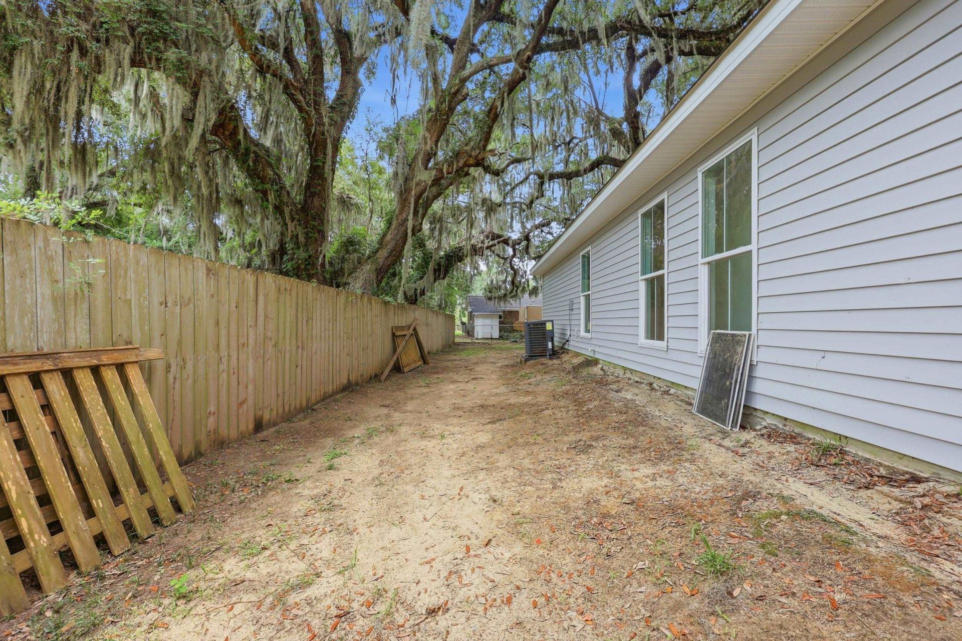 403 Bayview Dr.  Photo 19
