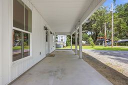 403 Bayview Dr.  photo 4