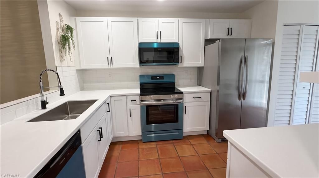 1826 Kings Lake Blvd , Unit 203, Naples, FL 34112 Photo