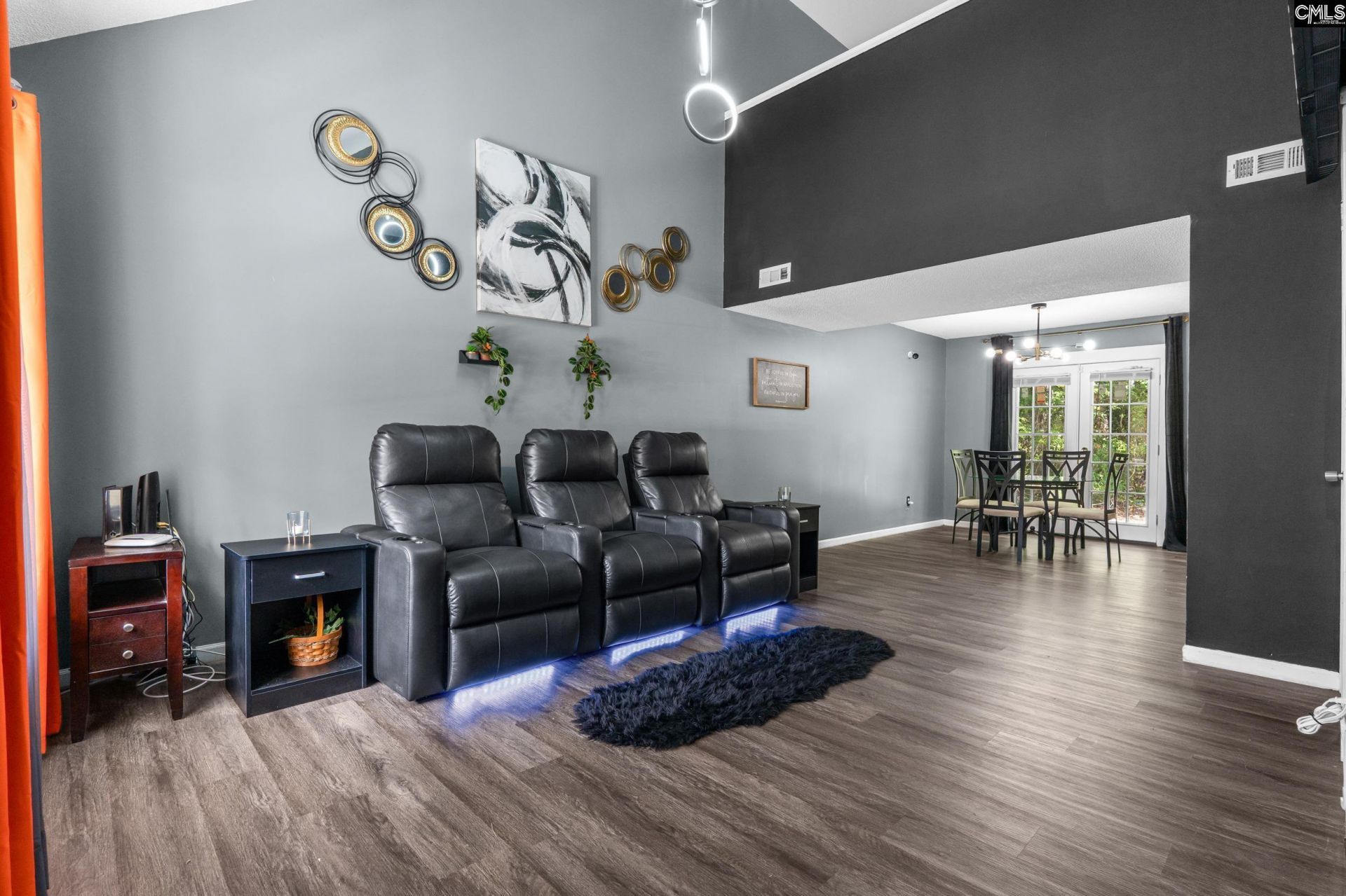 1108 Cloister Place  Photo 4