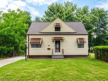 19808 kings Highway, Warrensville Heights, OH 44122