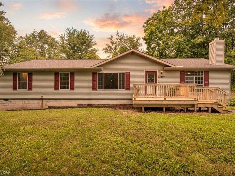 12280 Whitman Road, Doylestown, OH 44230 Photo 2