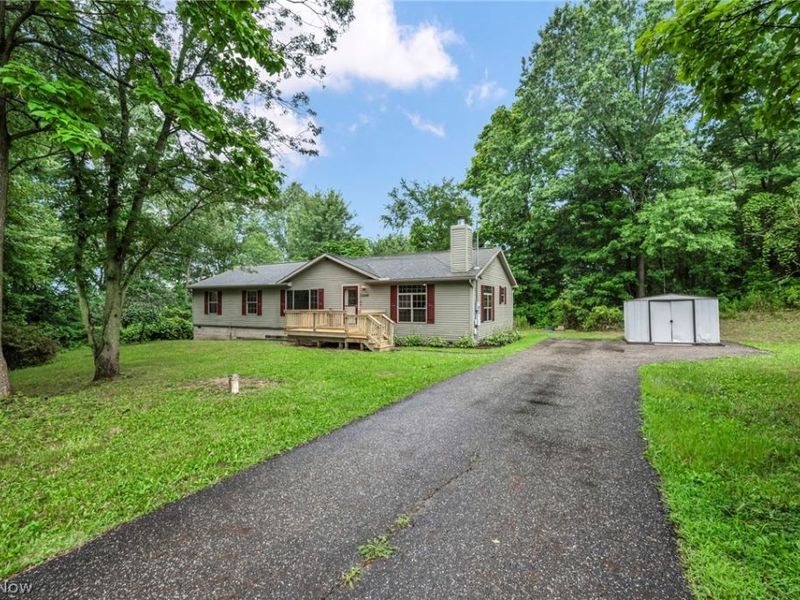 12280 Whitman Road, Doylestown, OH 44230 Photo 3