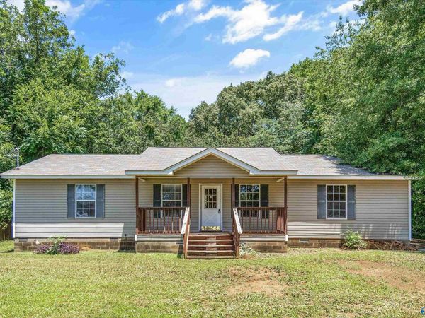 439 Sommerville Avenue, Moulton, AL 35650