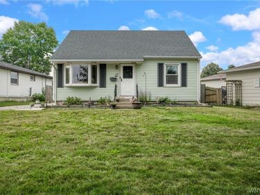 209 Darwin Drive , Depew, NY 14043