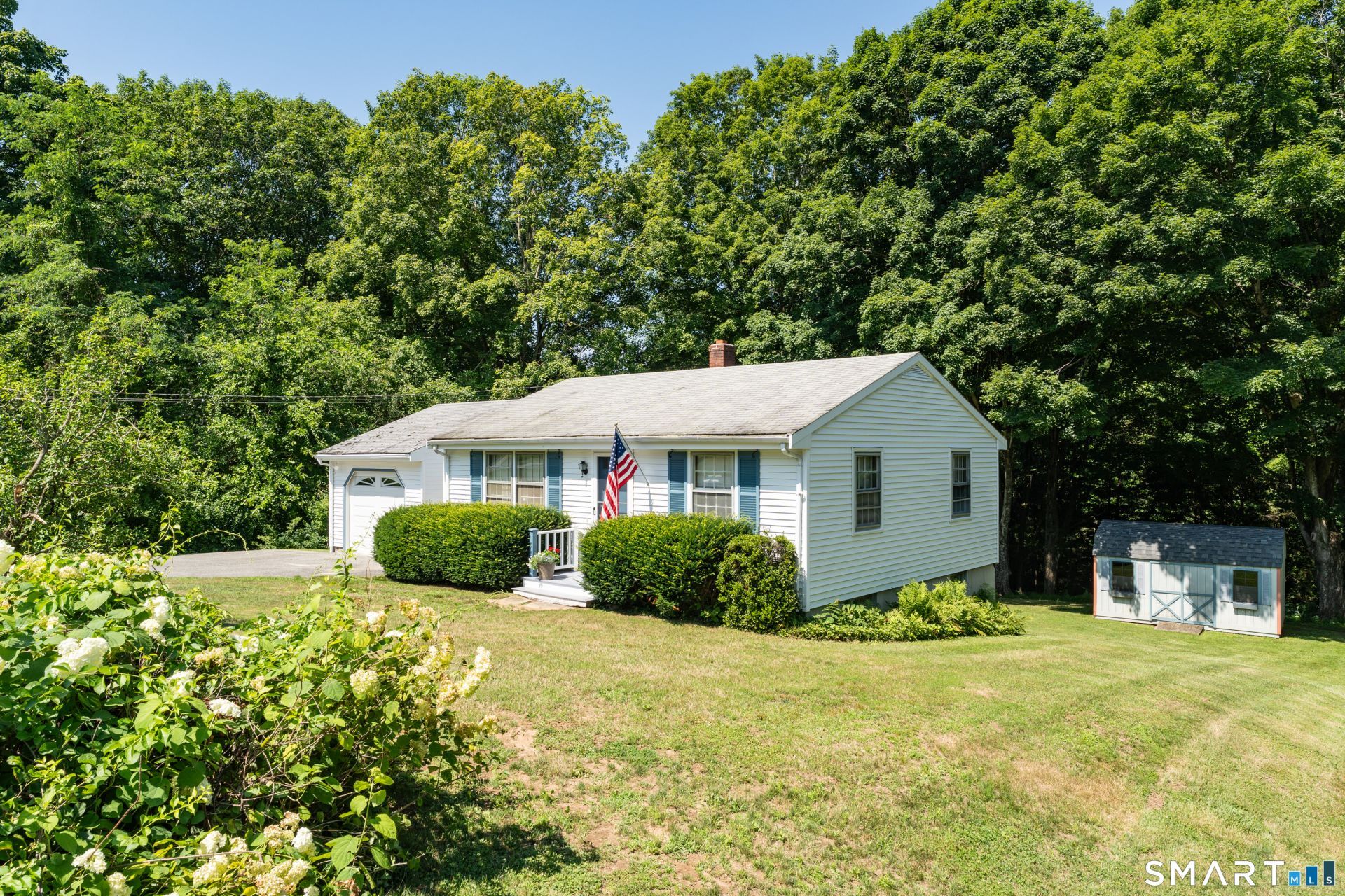 25 Goose Hill, Chester, CT 06412 Main Photo