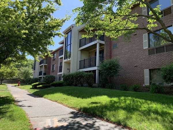 2360 Commonwealth Ave., Unit 1-2, Newton, MA 02466