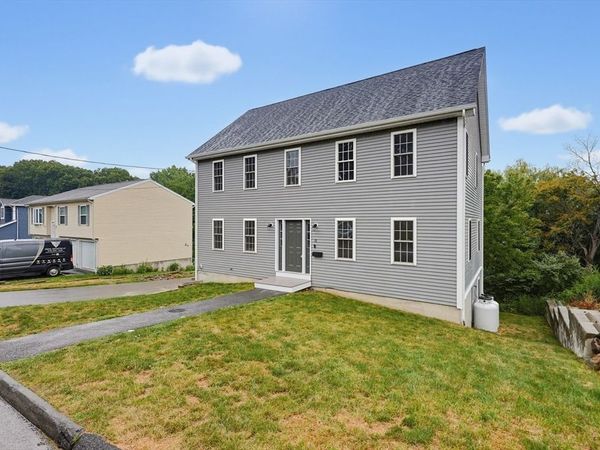18 Bullard Ave, Worcester, MA 01605