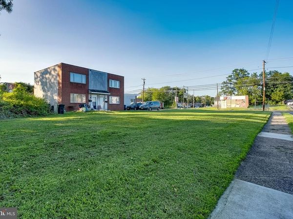 502 N WHITE HORSE PIKE, STRATFORD, NJ 08084