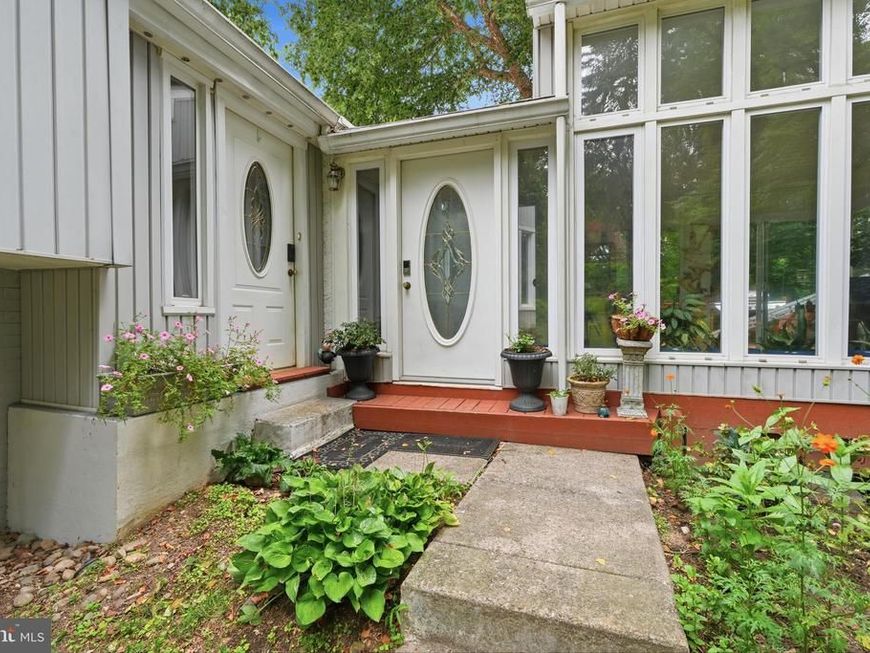 1132 Lindsay Lane, Rydal, PA 19046 Main Photo