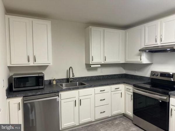 131 ROOSEVELT BLVD, BERLIN, NJ 08009