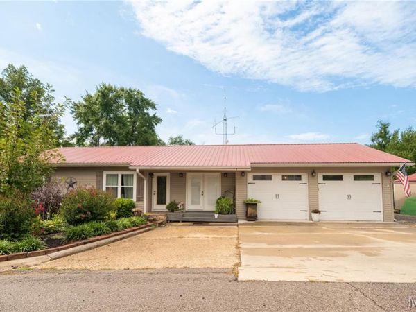 15458 Horse Shoe Lane , Dexter, MO 63841