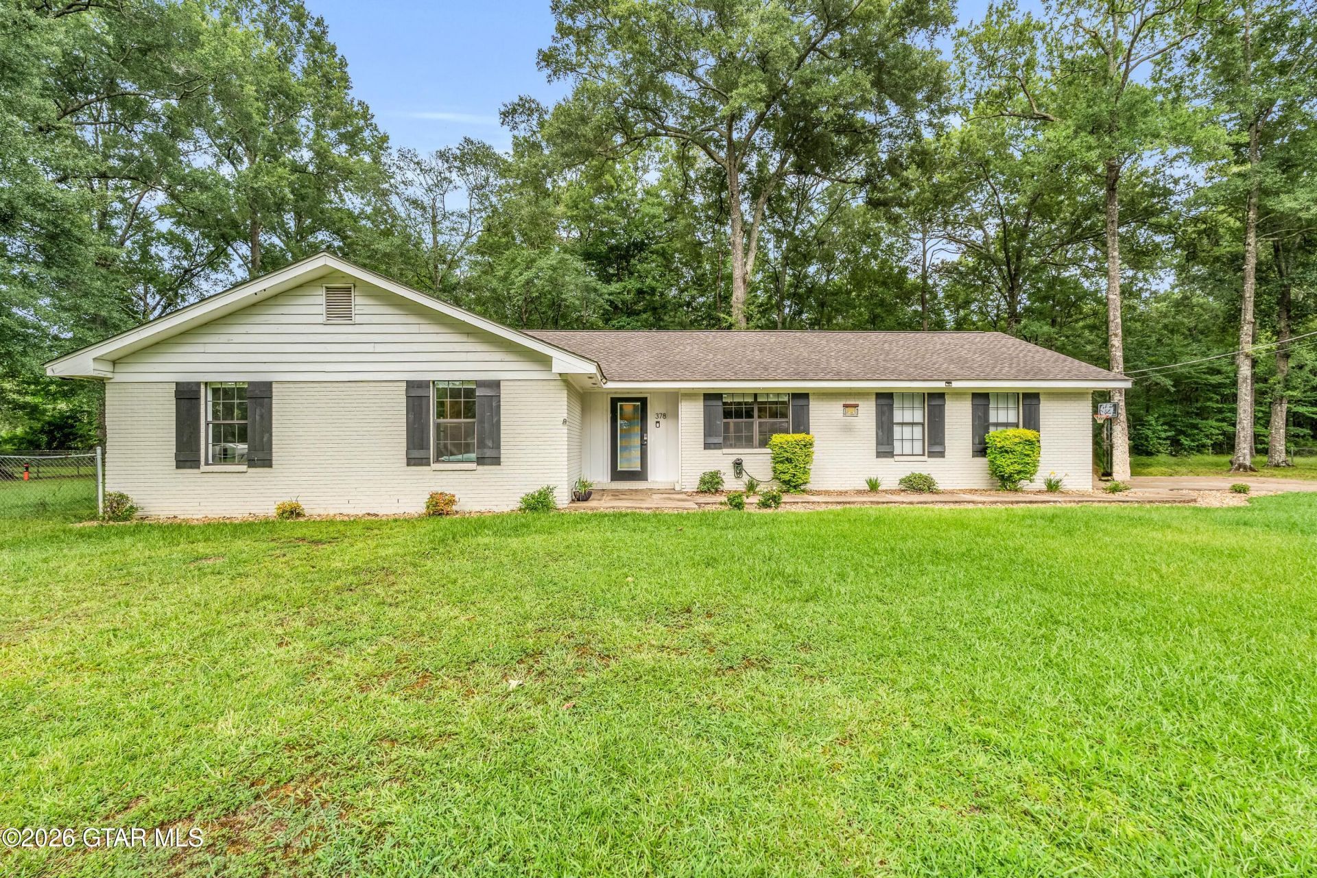 378 Horseshoe Loop, Columbus, MS 39705 Main Photo