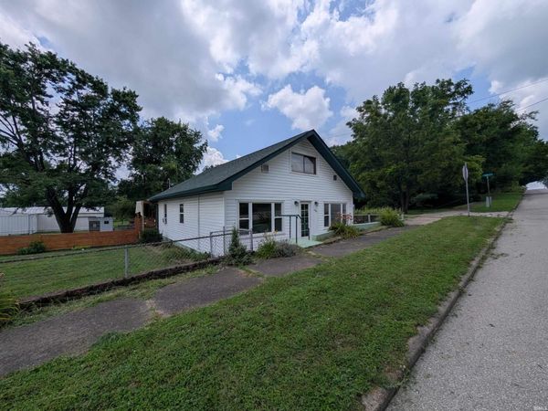 105 W College Street, Sandborn, IN 47578