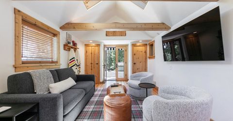 4345 Jeffrey Way, Carnelian Bay, CA 96140 Photo