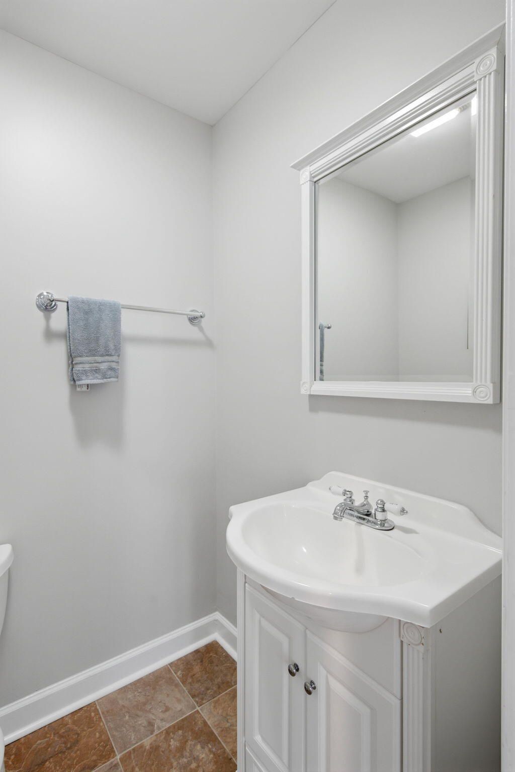 71 Gadsden Street Photo 13