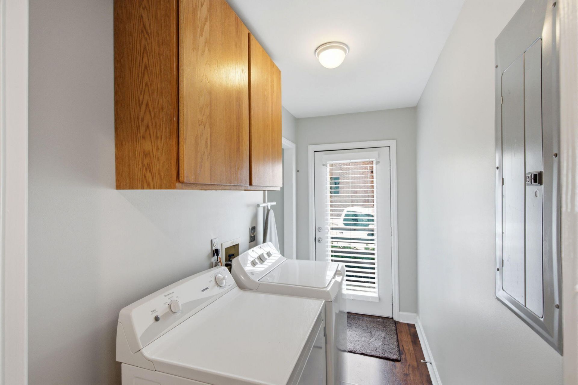 71 Gadsden Street Photo 24