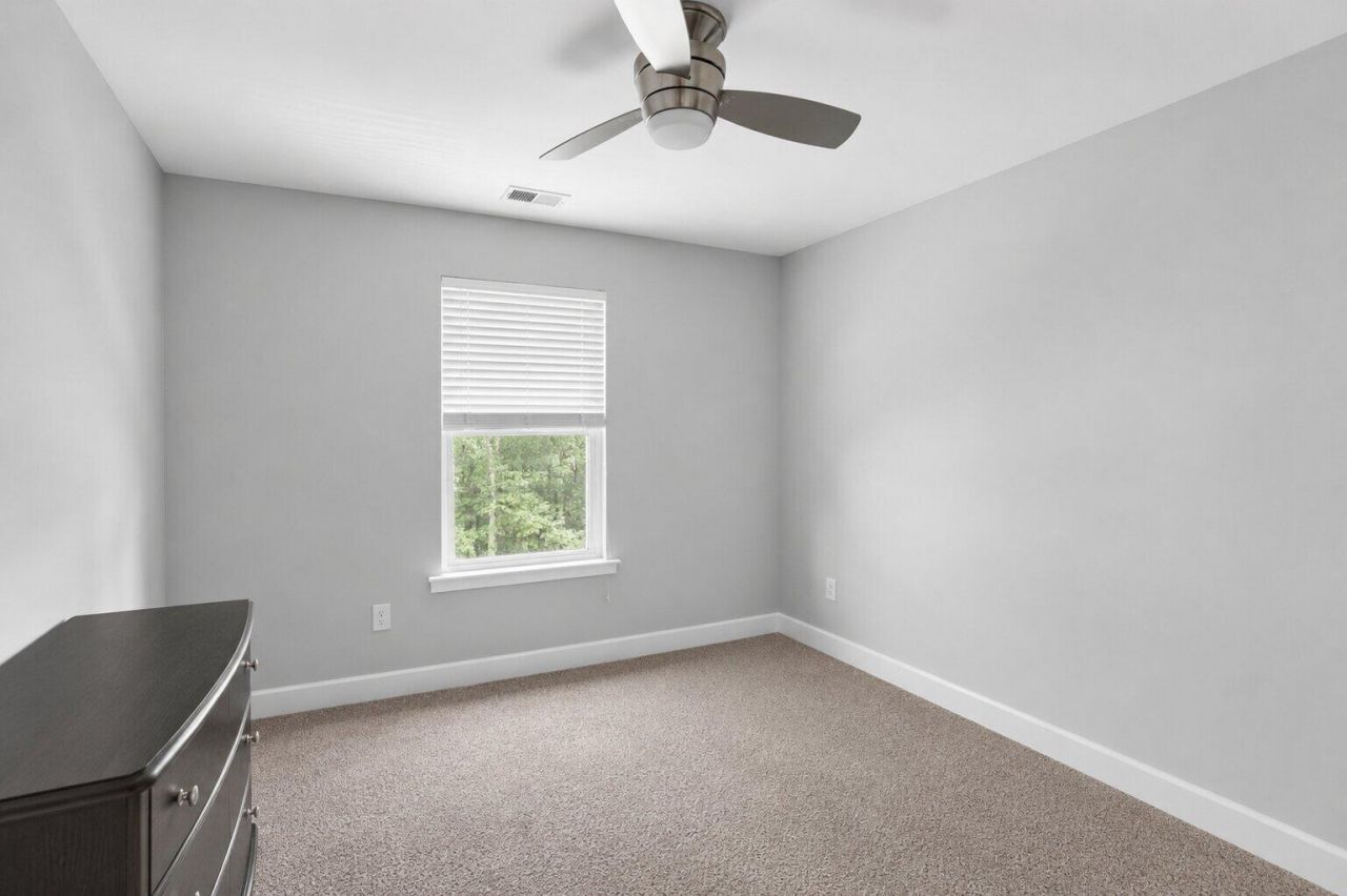 223 Buttonbush Court Photo 10