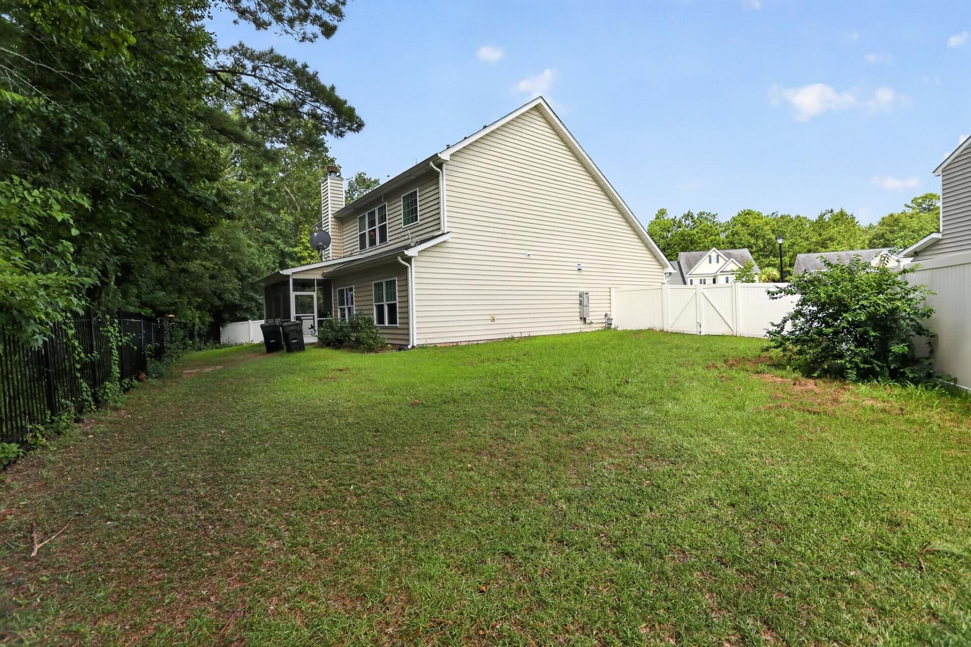 223 Buttonbush Court Photo 19