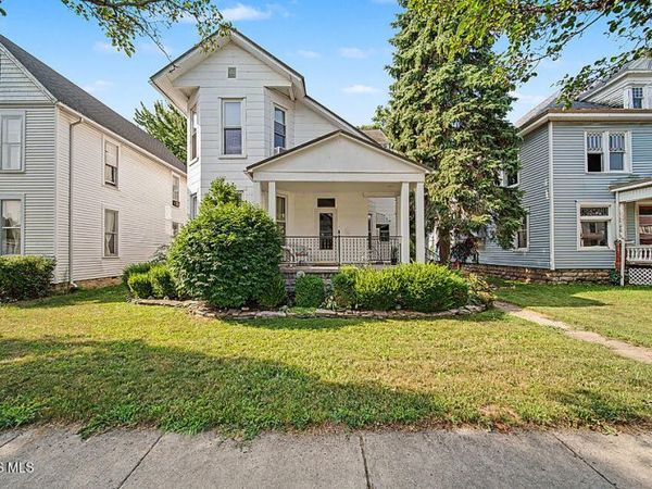 207 Center Street , Findlay, OH 45840