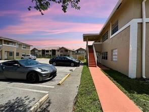 10008 Twin Lakes Drive, Unit 36-A, Coral Springs, FL 33071 Photo
