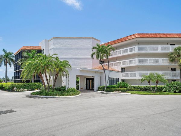 800 Jeffery Street, Unit 307, Boca Raton, FL 33487