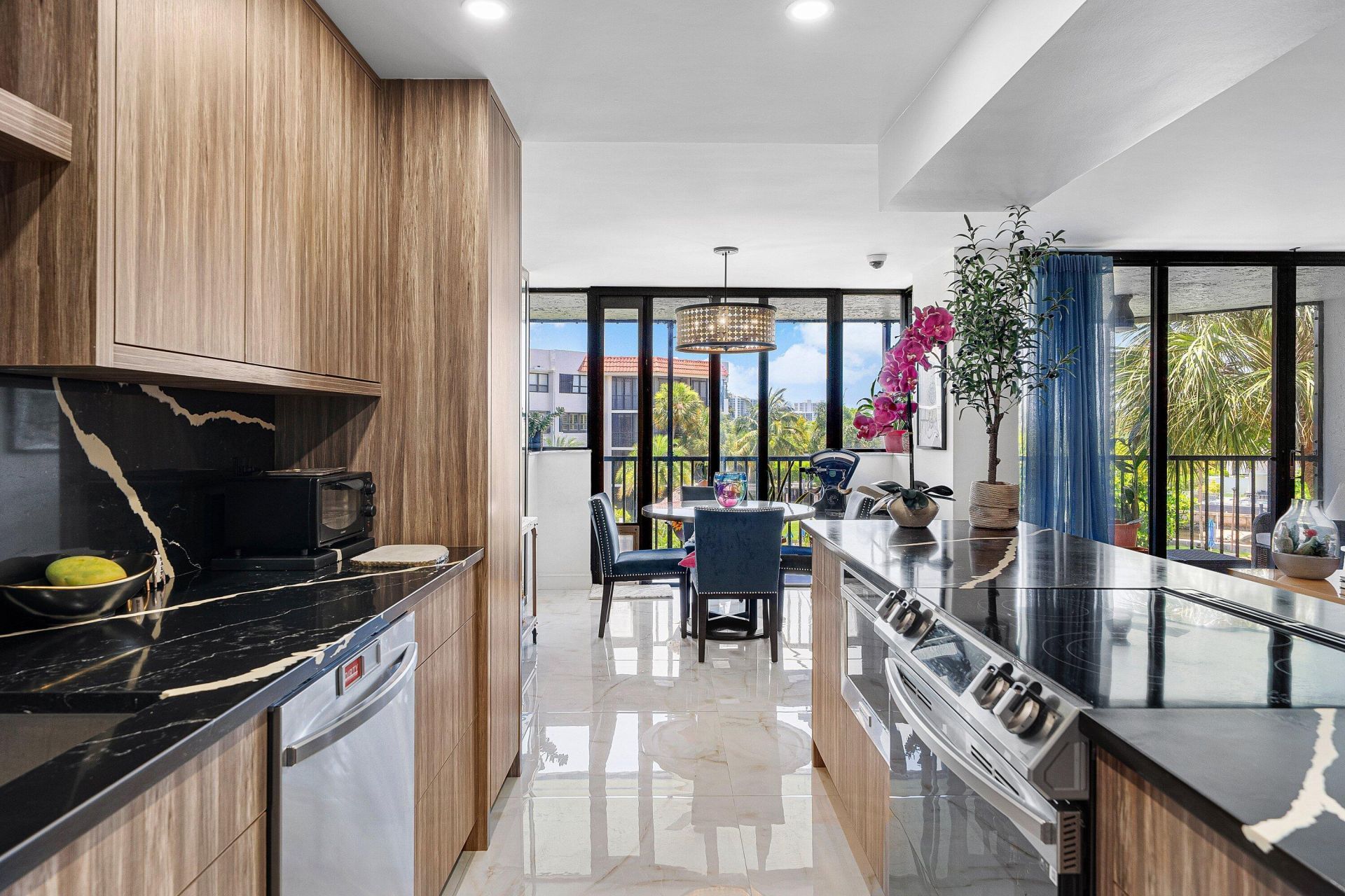 800 Jeffery Street, Unit 307, Boca Raton, FL 33487 Photo