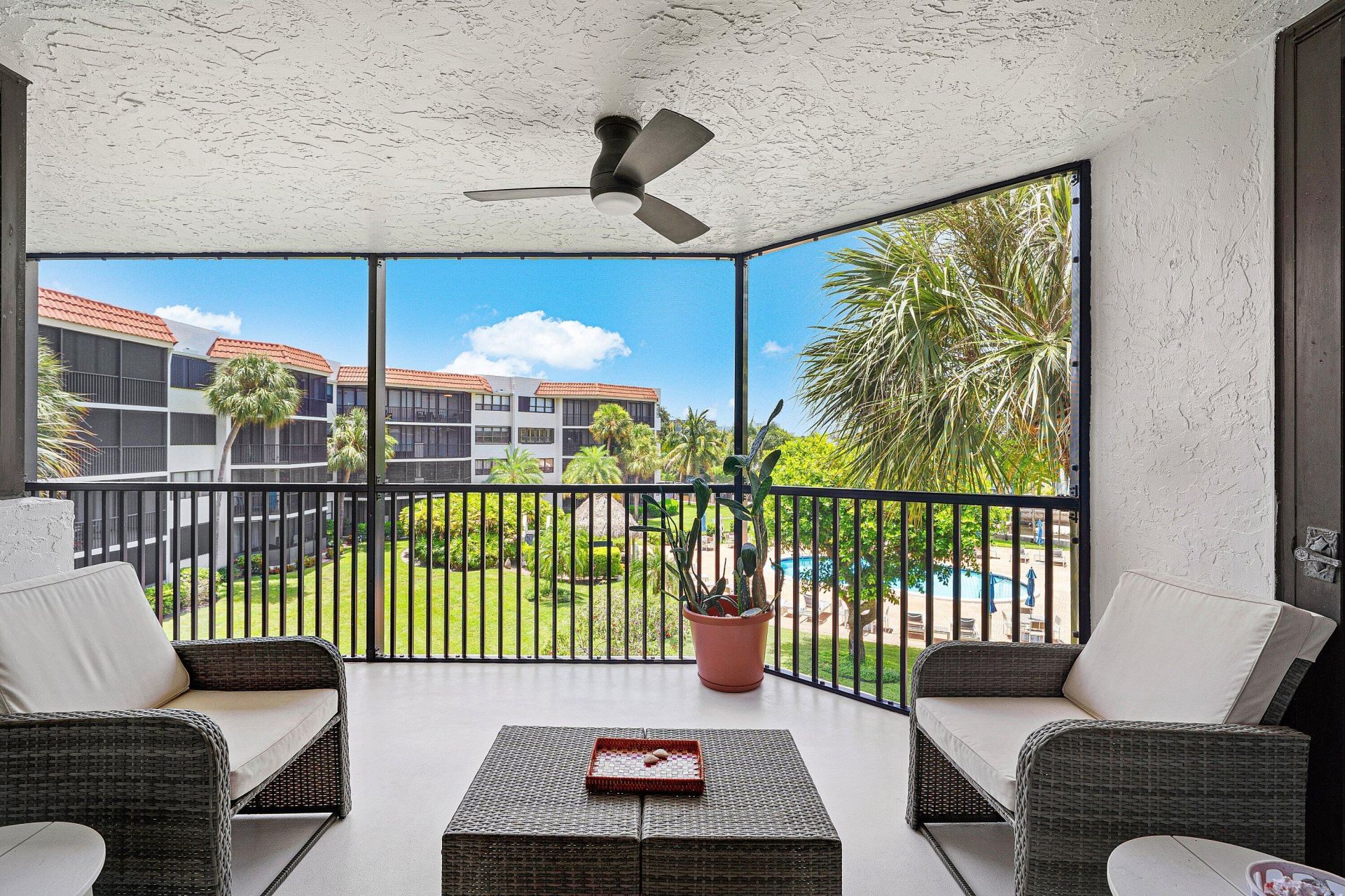 800 Jeffery Street, Unit 307, Boca Raton, FL 33487 Photo