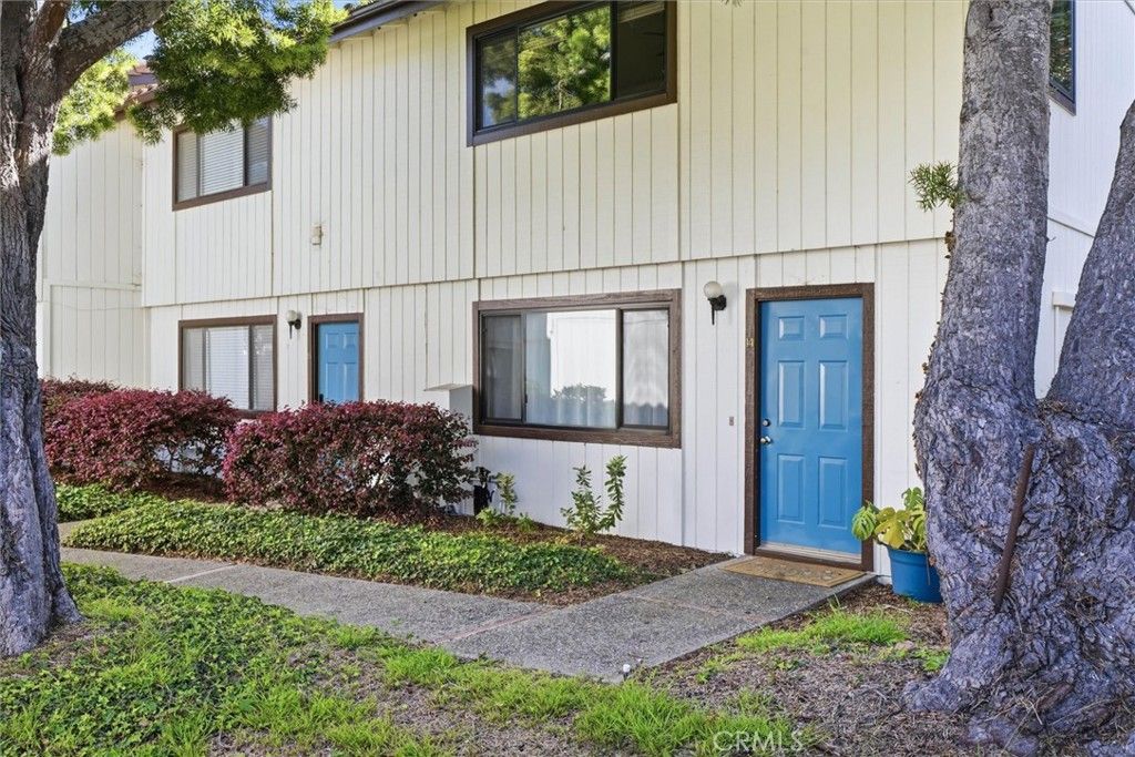 676 N 12th Street, Unit 14, Grover Beach, CA 93433 Main Photo