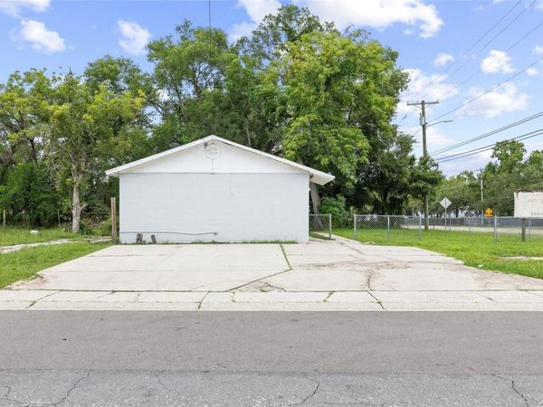 3713 N 34TH STREET , TAMPA, FL 33610