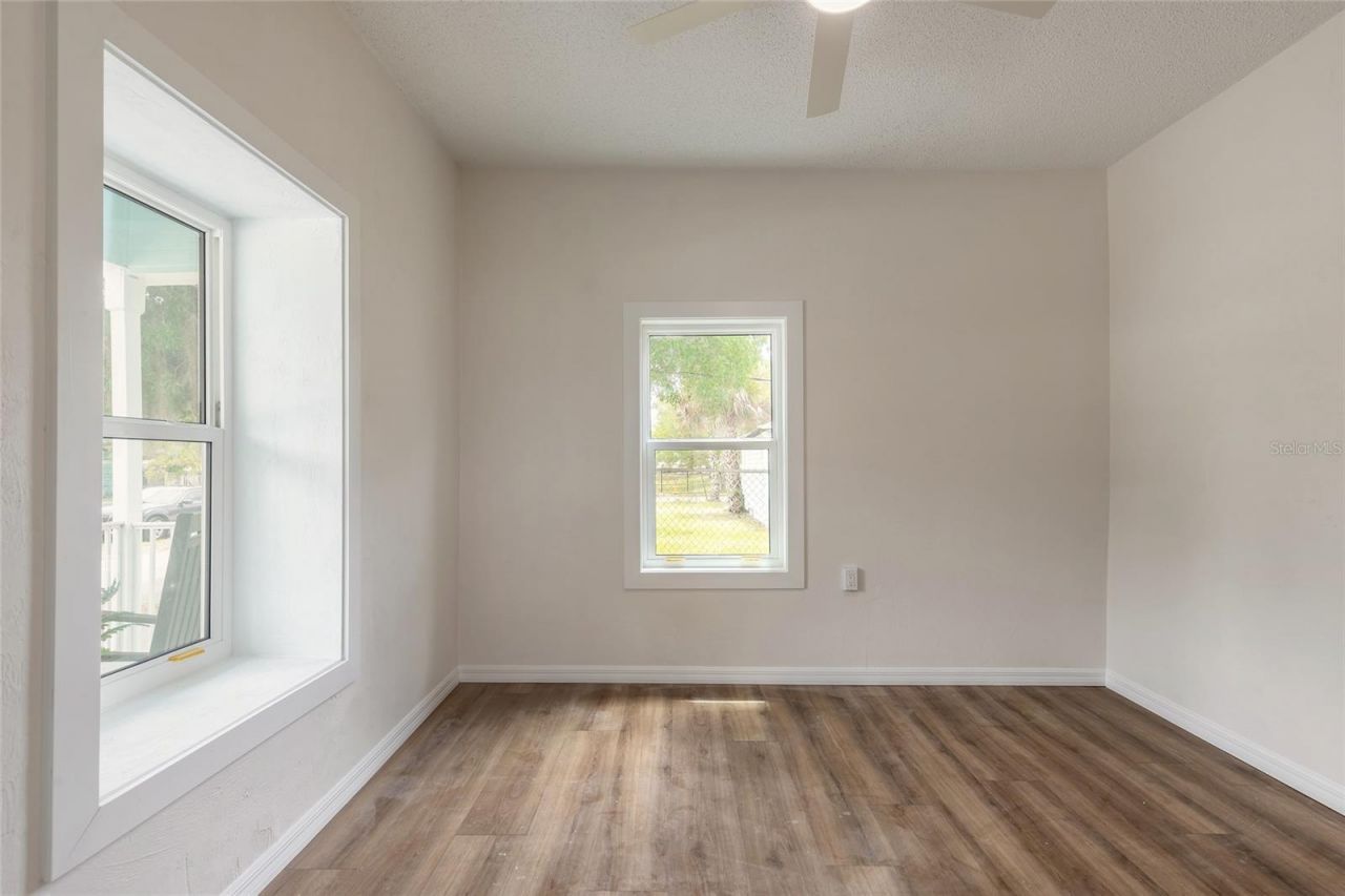 306 Sheldon Street, New Smyrna Beach, FL 32168 Photo