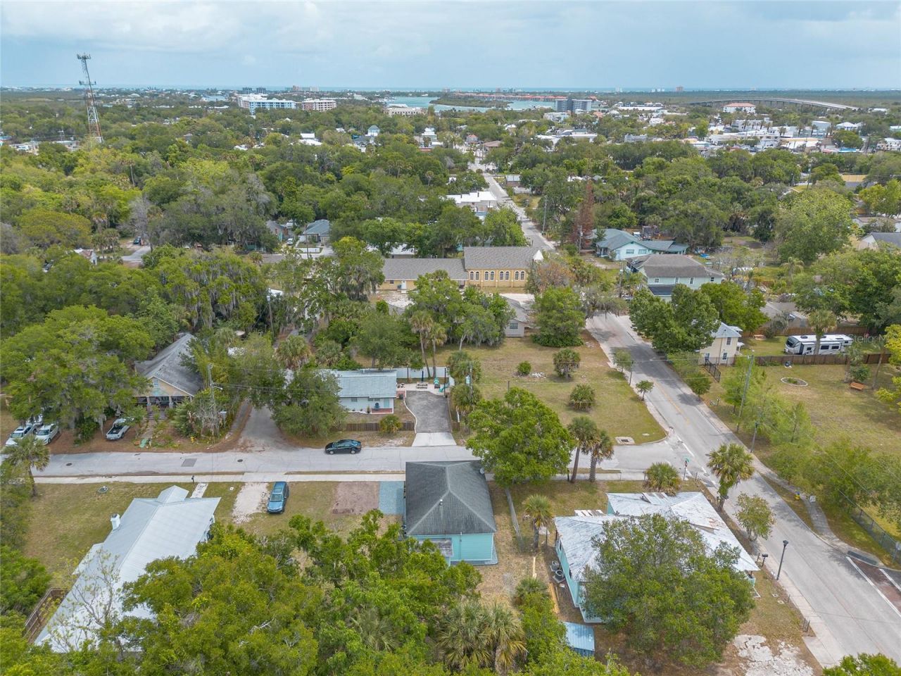 306 Sheldon Street, New Smyrna Beach, FL 32168 Photo