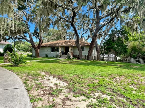 10844 POINCIANA DRIVE , CLERMONT, FL 34711