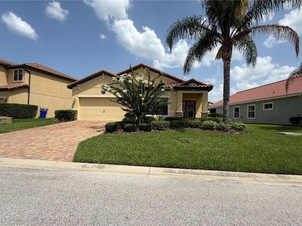 1947 ALTAVISTA CIRCLE, LAKELAND, FL 33810