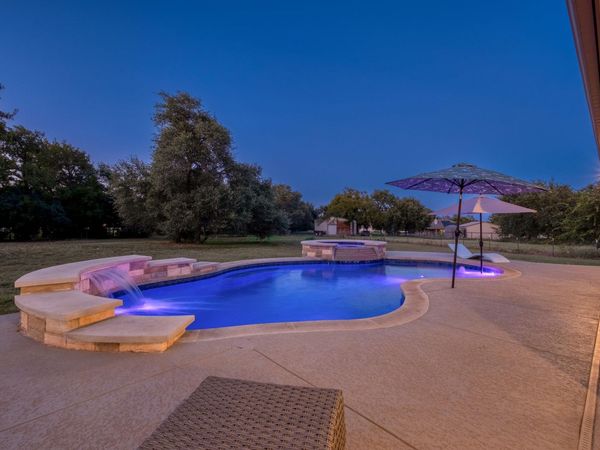 101 Enclave Park CV, Georgetown, TX 78633