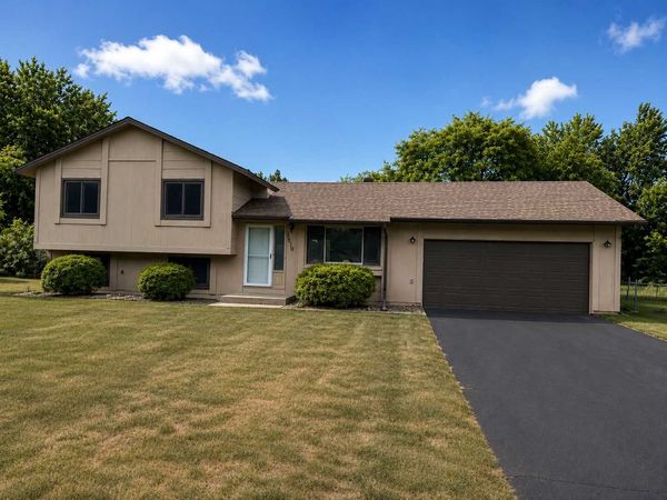 3819 Lodestone Lane , Eagan, MN 55122