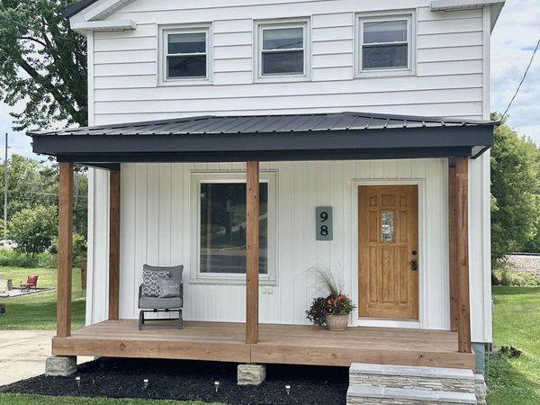 98 E Commerce Street, Cambria, WI 53923