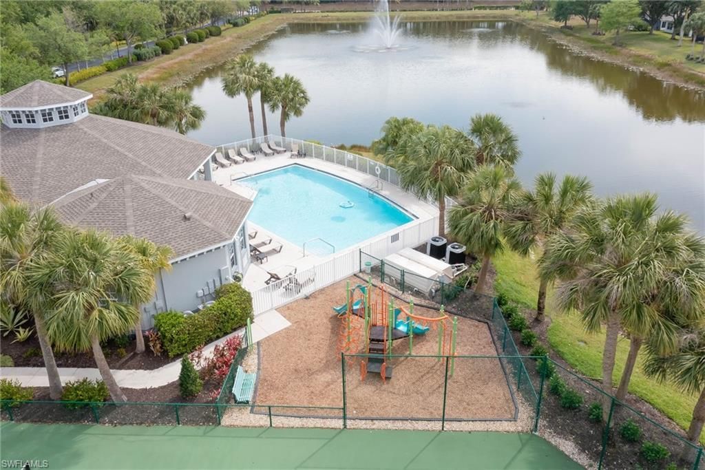 8889 Fawn Ridge Dr, Fort Myers, FL 33912 Photo