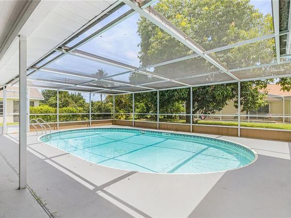 1306 SE 21st LN , CAPE CORAL, FL 33990