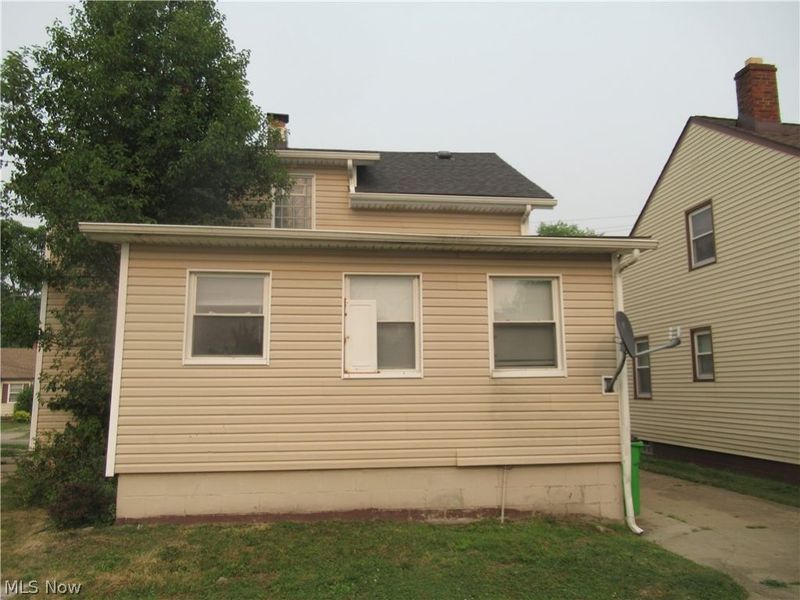 59 Sector Drive, Bedford, OH 44146 Photo 4