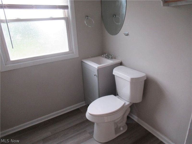 59 Sector Drive, Bedford, OH 44146 Photo 9