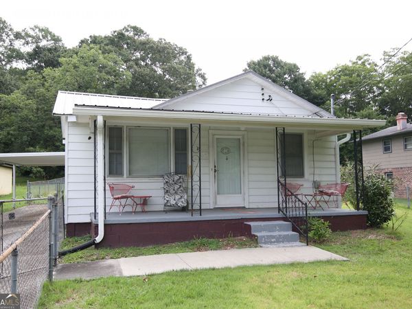 37 Robinson Way, Toccoa, GA 30577
