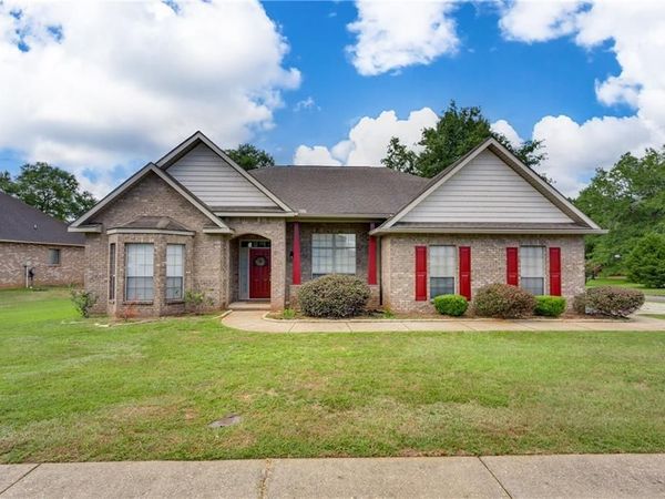 6604 Kings Branch Drive N, Mobile, AL 36618
