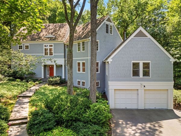 49 Buswell Park, Newton, MA 02458