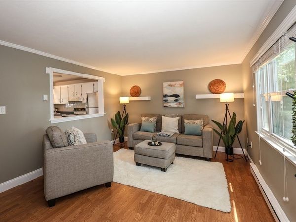 15 Orchard Ave, Unit B, Haverhill, MA 01830