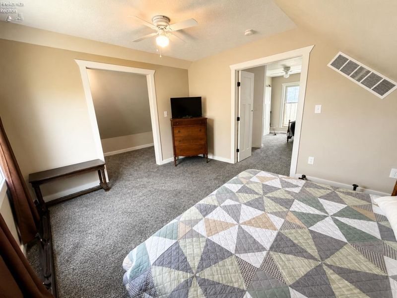 190 Anchor, Middle Bass Island, OH 43446 Photo 15