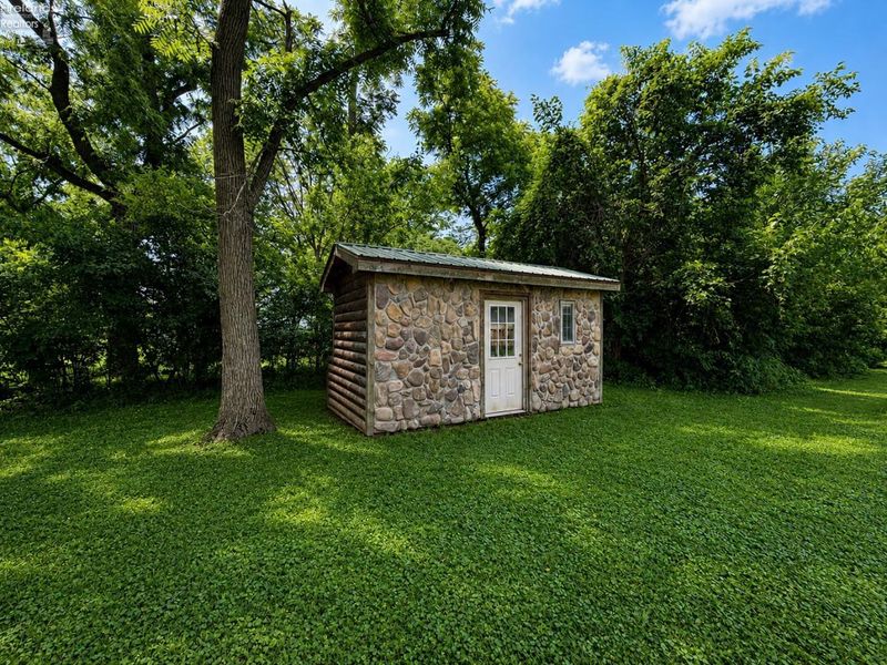 190 Anchor, Middle Bass Island, OH 43446 Photo 22