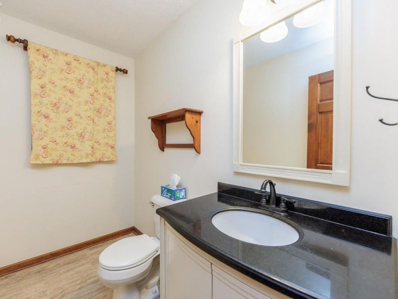 7588 Rice Road, Amherst, OH 44001 Photo 13