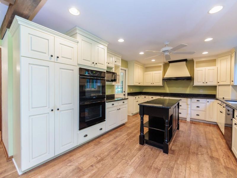 7588 Rice Road, Amherst, OH 44001 Photo 15